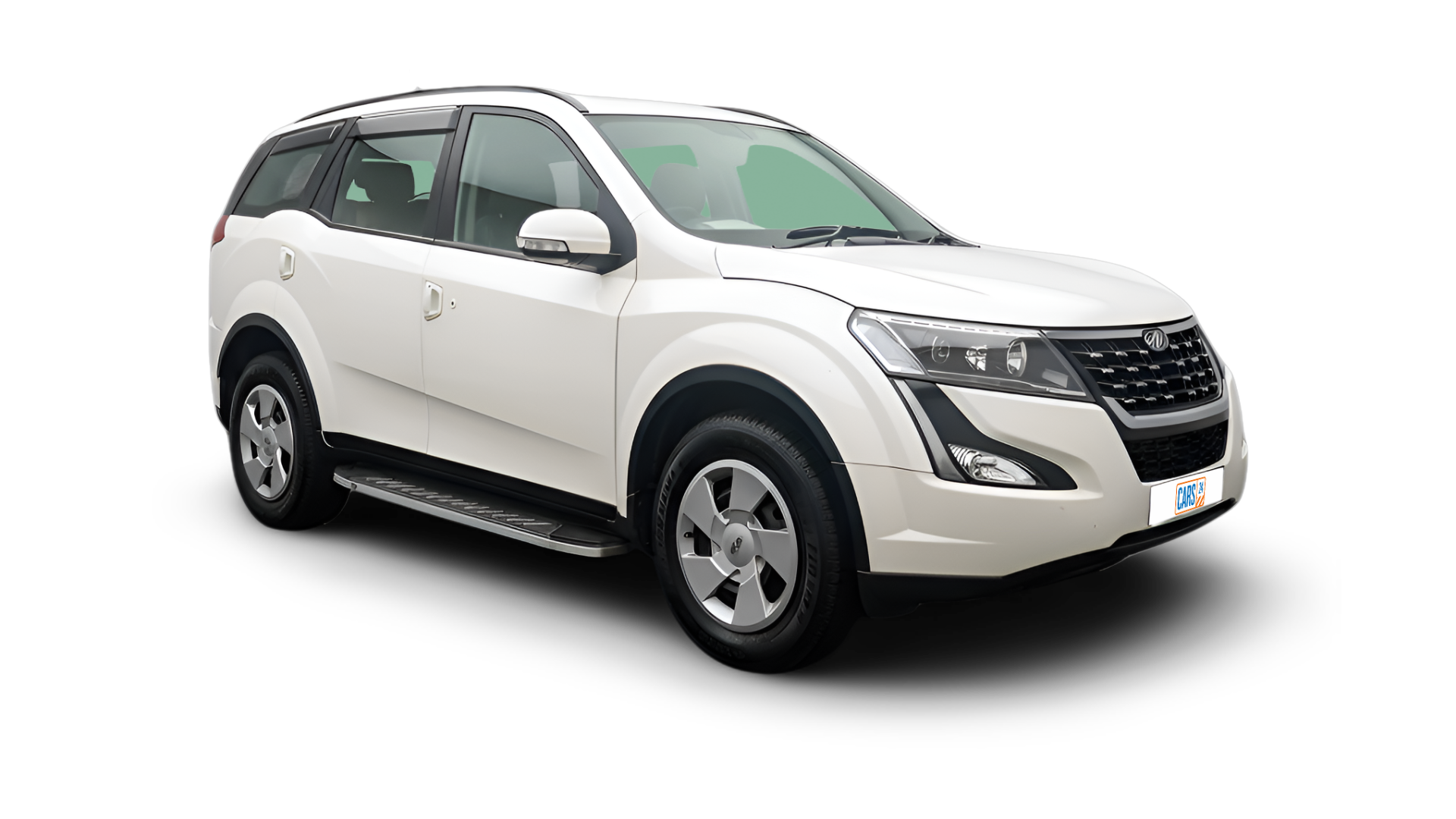Mahindra XUV500-img